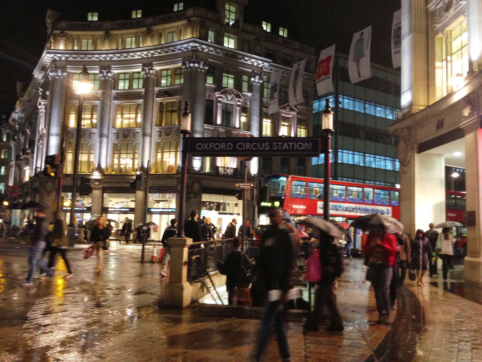 oxford circus london by paola bassanese